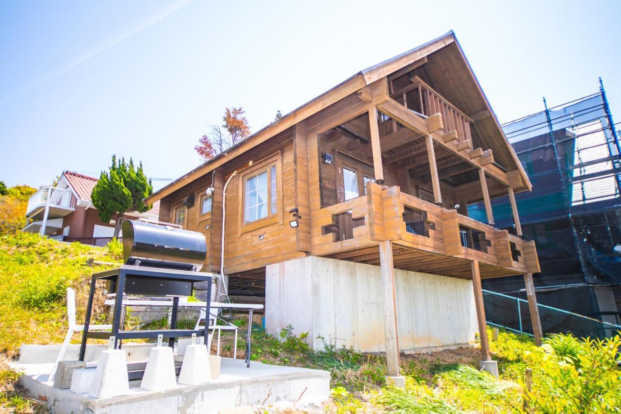 Willa Awaji Seaside Log House In Goshiki 1 Sumoto Zewnętrze zdjęcie